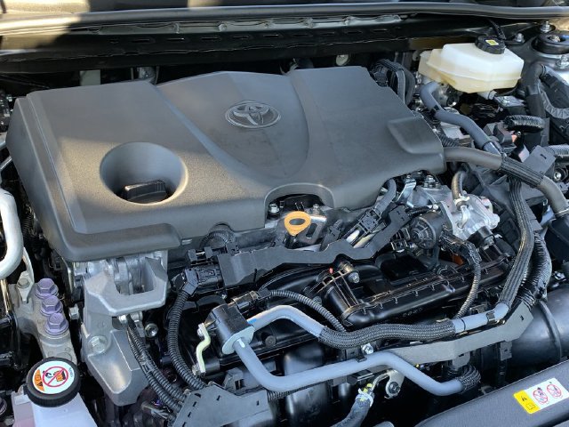 Used 2026 Toyota Camry SE FWD image 16