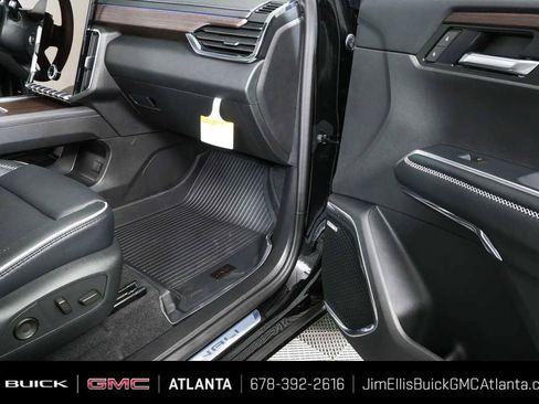 New 2026 GMC Acadia Denali w/ Super Cruise Package FWD image 25