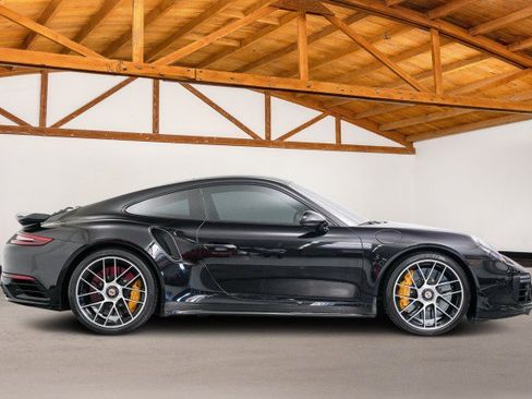 Used 2019 Porsche 911 Turbo S image 6