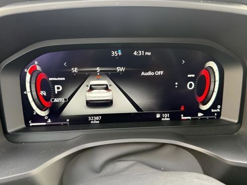 Certified 2025 Nissan Rogue SL AWD/4WD image 23