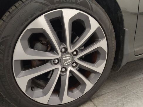 Used 2015 Honda Accord Sport image 31