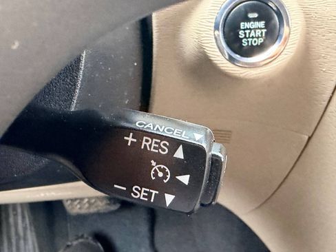 Used 2010 Toyota Venza AWD image 6