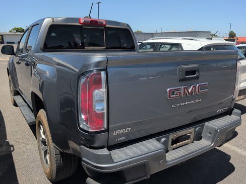 Used 2022 GMC Canyon AT4 w/ Driver Alert Package AWD/4WD image 2