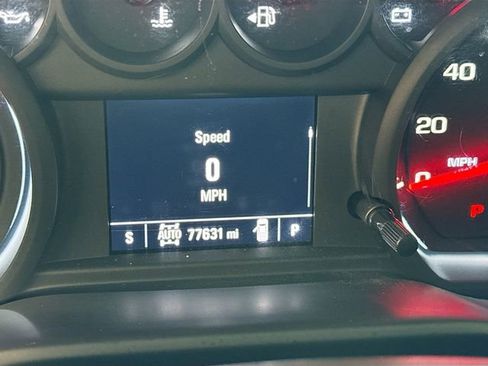 Used 2021 Chevrolet Silverado 1500 Custom image 13