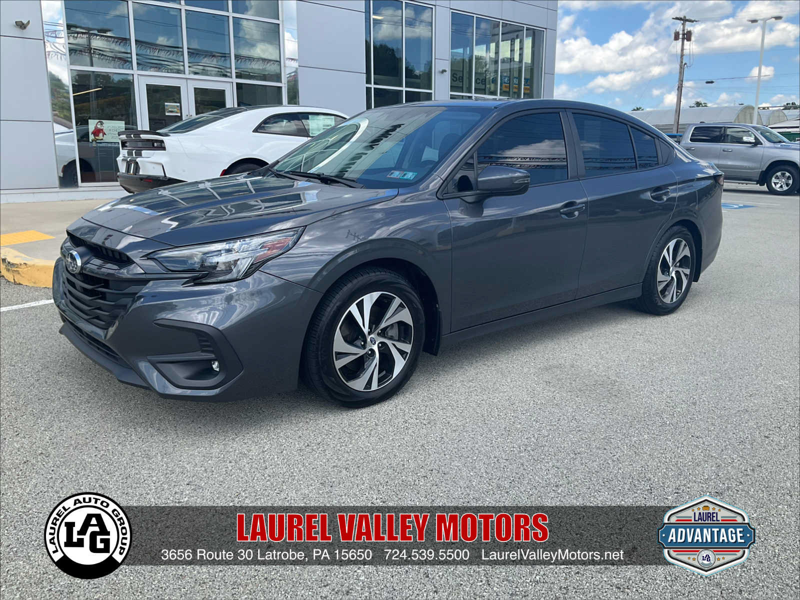 Used 2025 Subaru Legacy Premium AWD/4WD image 1