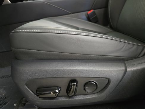 Used 2025 Lexus RX 350h image 29