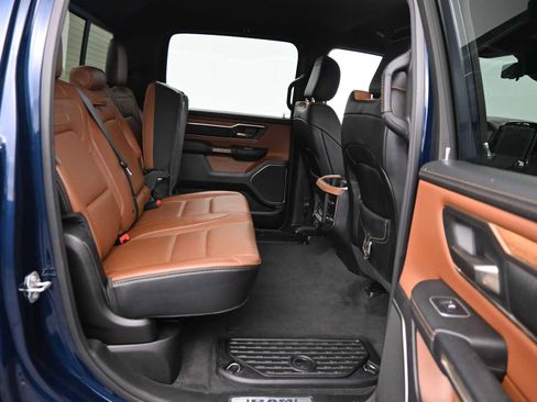 Used 2022 RAM 1500 Limited image 12