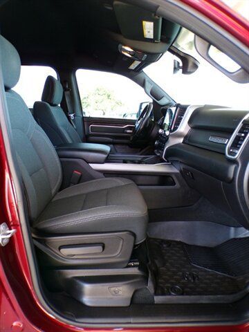 Used 2021 RAM 1500 Big Horn AWD/4WD image 34
