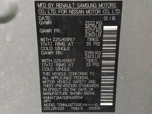 Used 2016 Nissan Rogue SV image 33