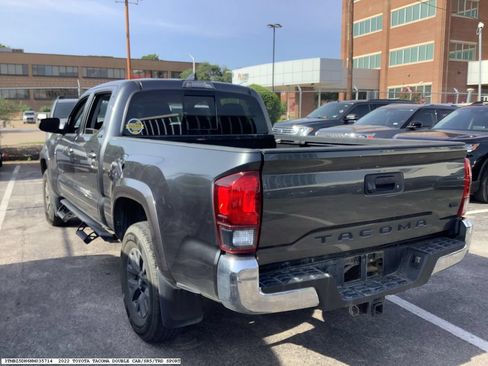 Used 2022 Toyota Tacoma SR5 RWD image 6