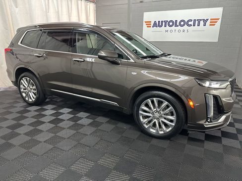 Used 2020 Cadillac XT6 Premium Luxury AWD/4WD image 4