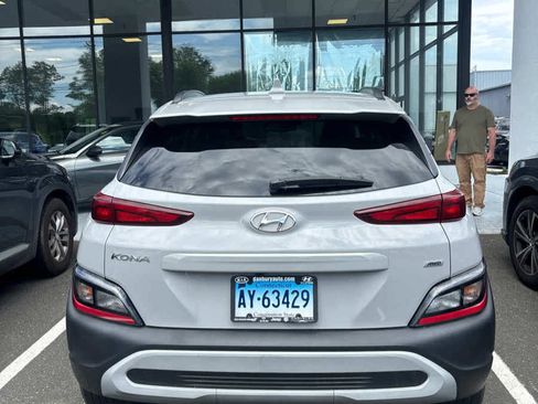 Used 2023 Hyundai Kona SEL AWD/4WD image 4