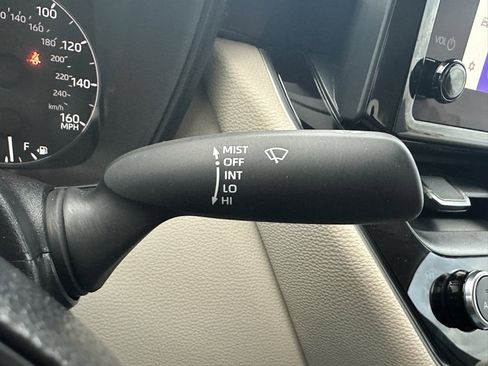 Used 2023 Toyota Corolla LE image 22