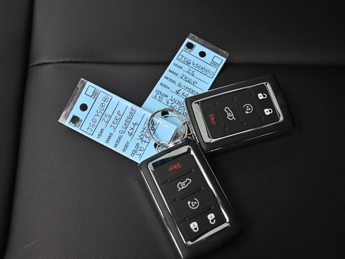 New 2025 Jeep Grand Cherokee L Limited image 22