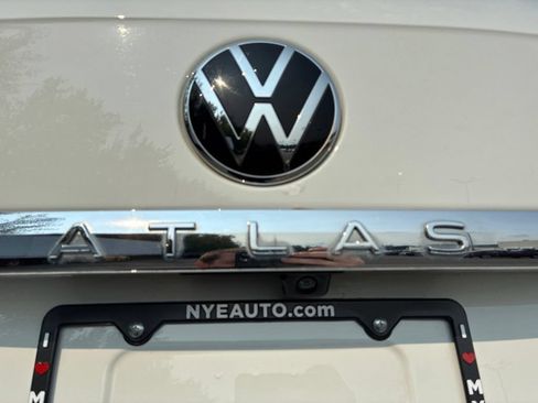 Used 2023 Volkswagen Atlas SE AWD/4WD image 51