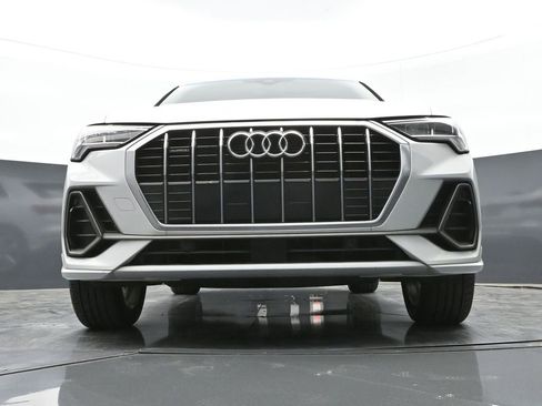 Used 2021 Audi Q3 2.0T Premium Plus AWD/4WD image 44