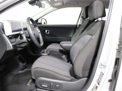 Used 2024 Hyundai Ioniq 5 SE RWD image 21