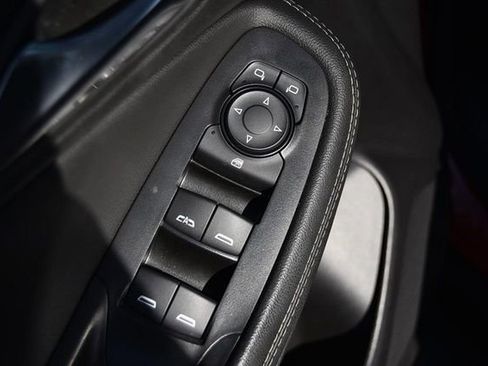 Used 2024 Buick Encore GX Sport Touring w/ Comfort Package image 8