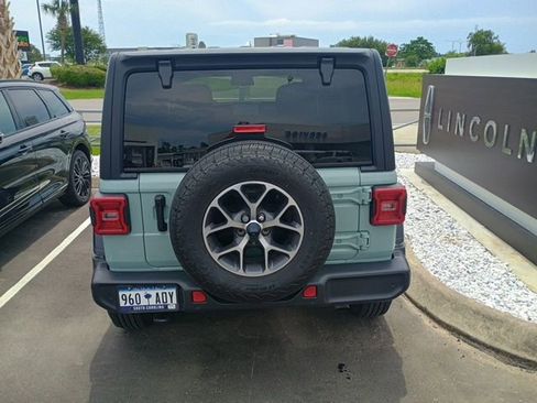 Used 2024 Jeep Wrangler Unlimited Sport AWD/4WD image 5