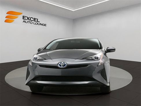 Used 2016 Toyota Prius Two image 39