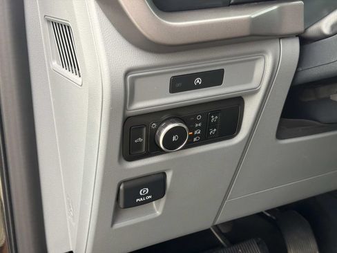 Used 2025 Ford F150 XLT w/ Equipment Group 301A Standard AWD/4WD image 24