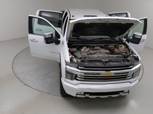 Used 2022 Chevrolet Silverado 3500 High Country AWD/4WD image 46