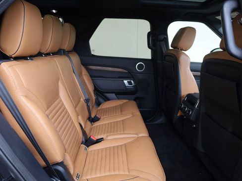 Used 2020 Land Rover Discovery HSE AWD/4WD image 26