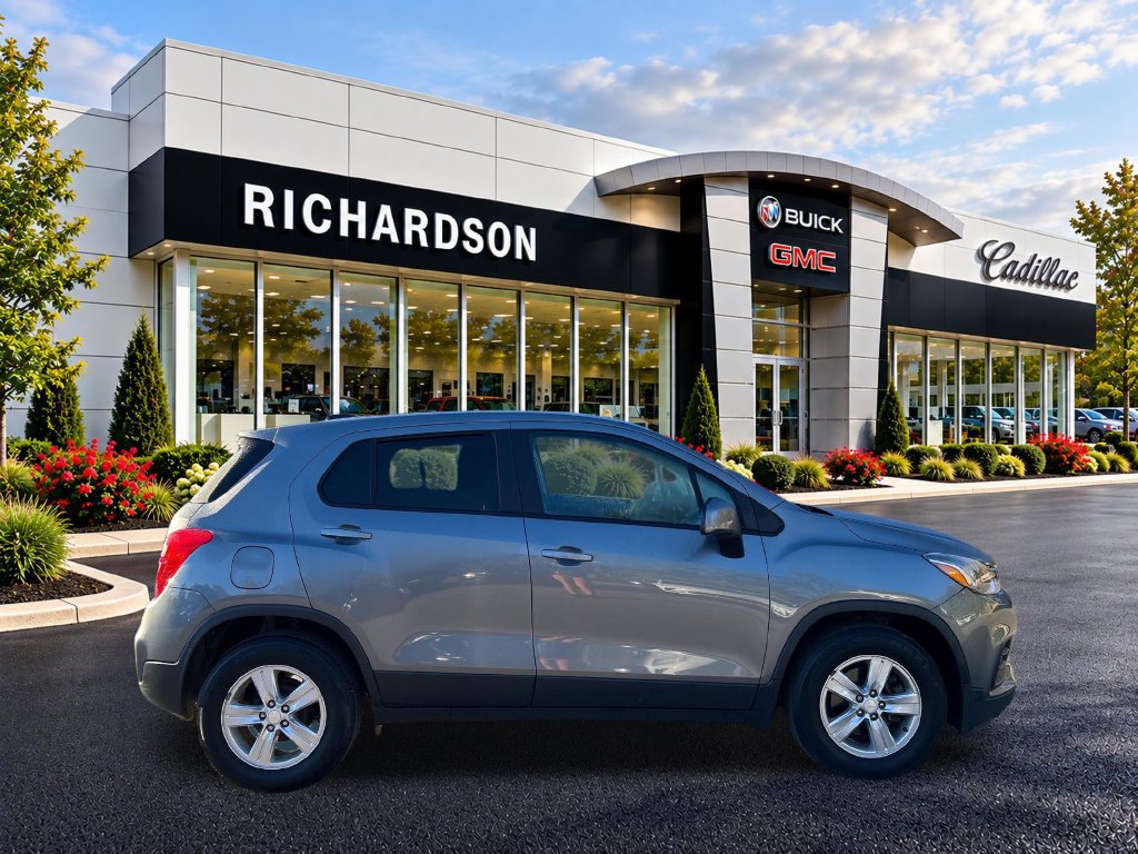 Used 2020 Chevrolet Trax LS w/ Tint and Cruise Package FWD image 6