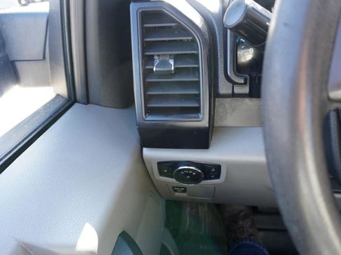 Used 2016 Ford F150 XL image 10