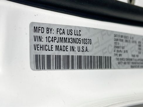 Used 2022 Jeep Cherokee Latitude Lux AWD/4WD image 30