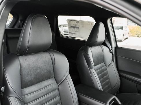 New 2026 Mitsubishi Outlander LE FWD image 38