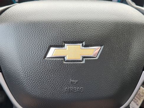 Used 2022 Chevrolet Colorado LT w/ Fleet Safety Package image 35