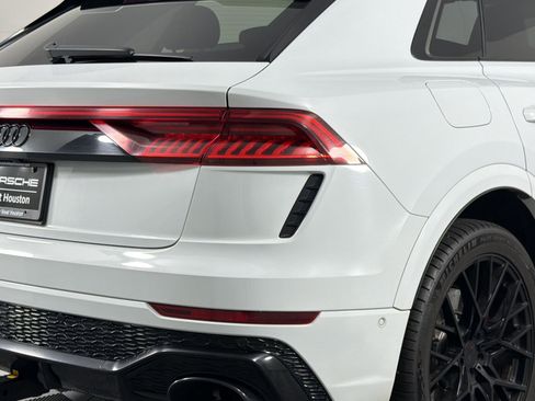 Used 2021 Audi RS Q8 w/ Black Optic Package AWD/4WD image 12