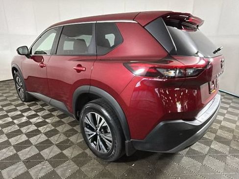 Used 2023 Nissan Rogue SV AWD/4WD image 4