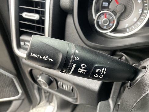 Used 2022 RAM 1500 Laramie image 30