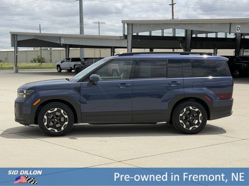 Used 2025 Hyundai Santa Fe SEL AWD/4WD image 8