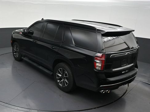Used 2022 Chevrolet Tahoe Z71 w/ Z71 Off-Road Package AWD/4WD image 19