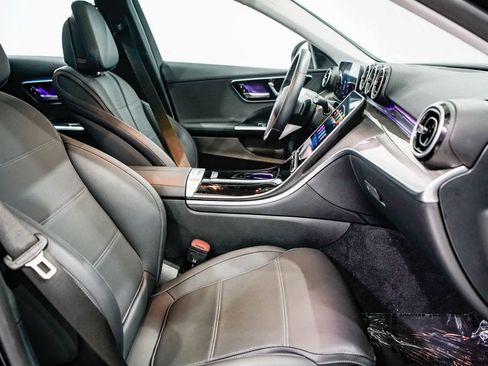 Used 2025 Mercedes-Benz C 300 Sedan image 16