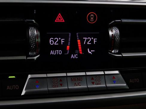 Used 2021 BMW X5 xDrive40i image 41