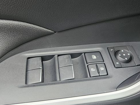 New 2025 Toyota RAV4 XLE image 13