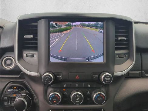 Used 2021 RAM 1500 Big Horn AWD/4WD image 16