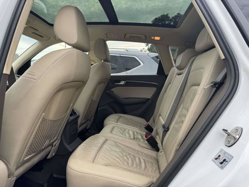 Used 2015 Audi Q5 2.0T Premium Plus w/ Technology Package AWD/4WD image 7