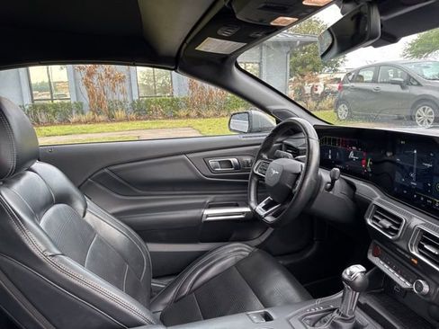 Used 2024 Ford Mustang Premium image 11