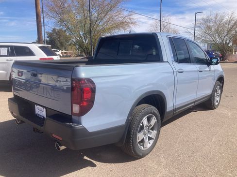 Used 2025 Honda Ridgeline RTL image 5