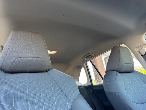 Used 2024 Toyota RAV4 XLE FWD image 26