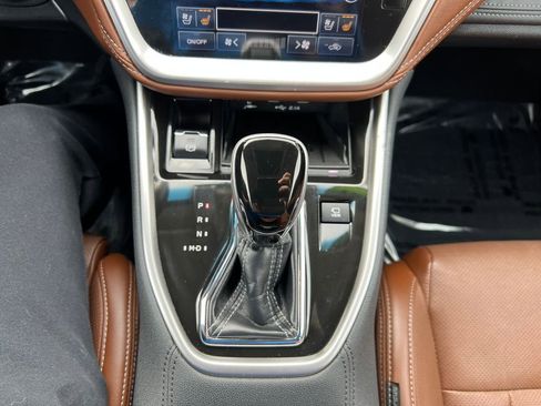Used 2021 Subaru Outback Touring XT image 27