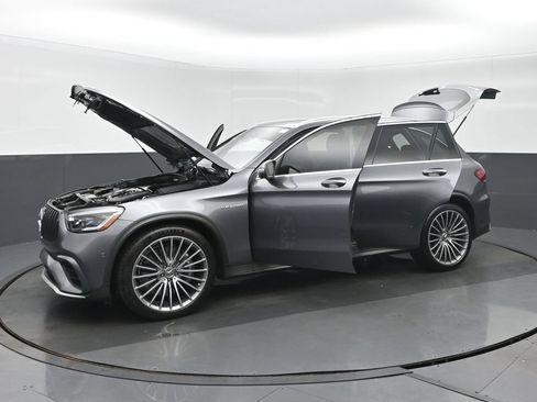 Used 2021 Mercedes-Benz GLC 63 AMG 4MATIC image 37