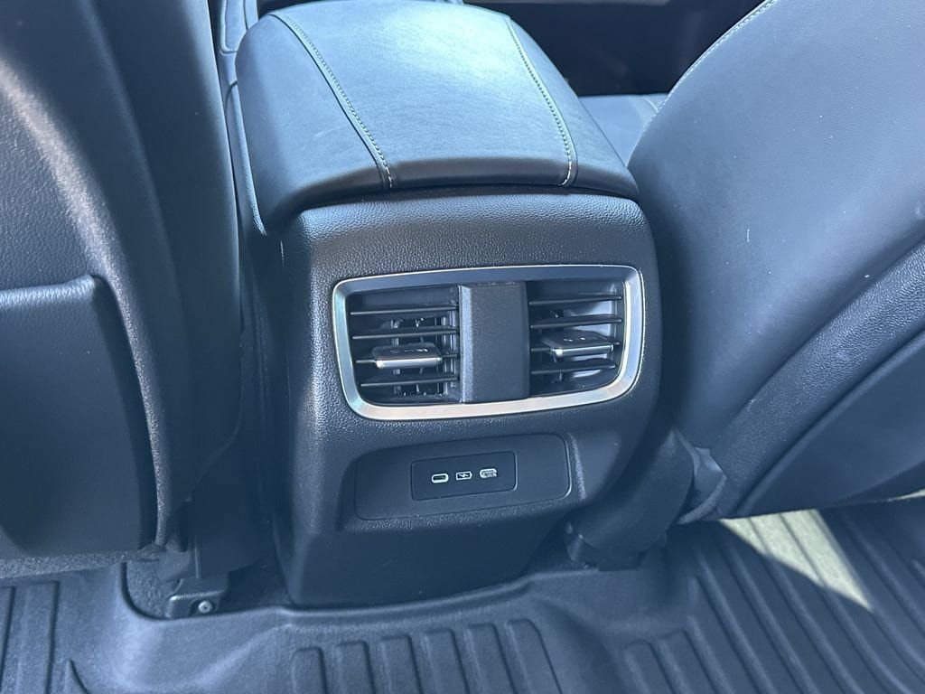 Used 2022 Acura RDX w/ Technology Package FWD image 18