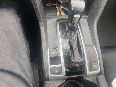 Used 2018 Honda Civic EX-T image 17