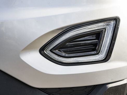 Used 2016 Ford Edge SEL w/ Equipment Group 201A image 14